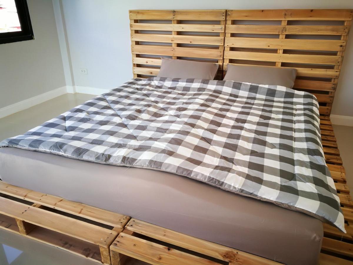 Pak Chong More Hostel מראה חיצוני תמונה